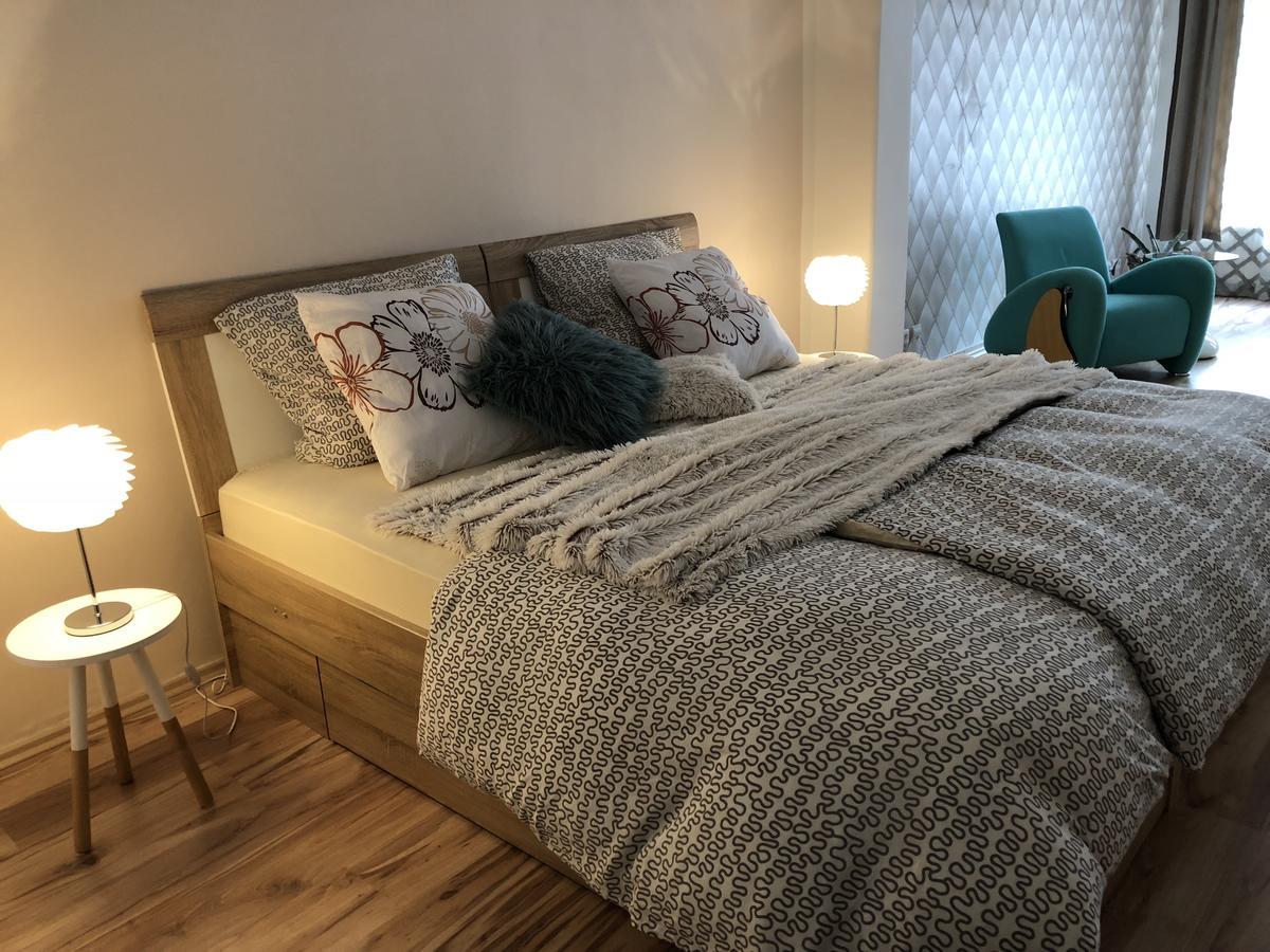 Apartmany Galeta Karlsbad Exteriör bild